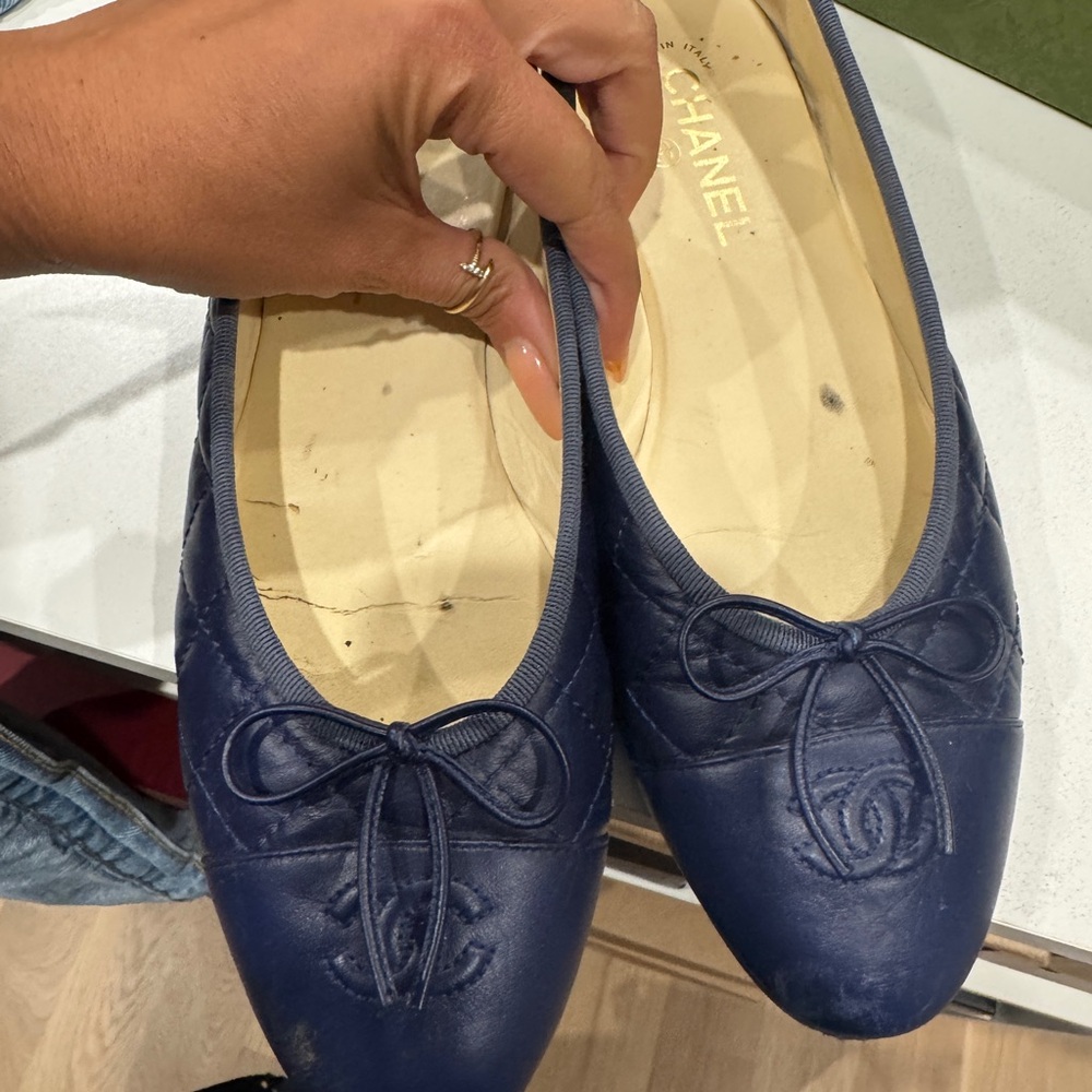 CHANEL Blue Flats with Quilted Toe and Bow